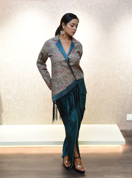 Beautiful green women 2pc dhoti dress : Designer Collective