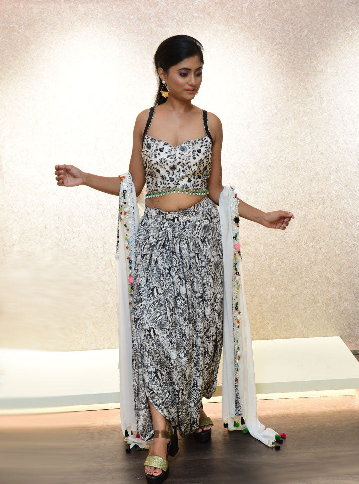 Black & white classic indowestern 3pc dress : Designer Collective