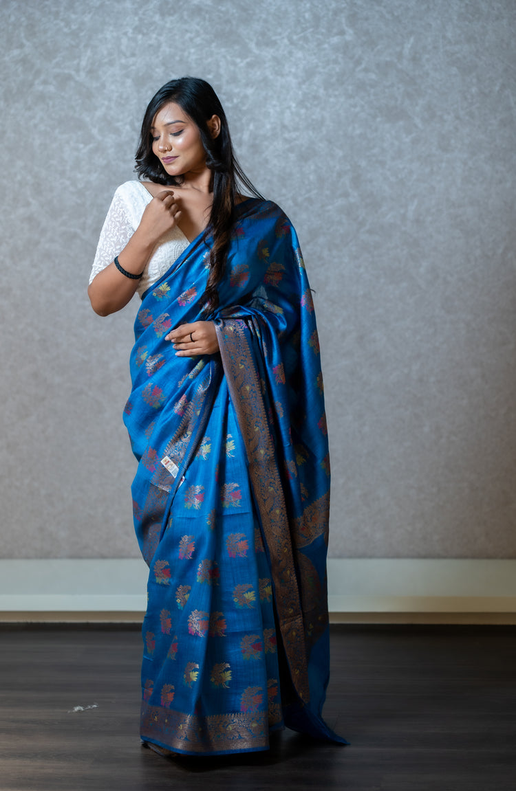 Exclusive Designer Sarees | Red Carpet Ready Styles for You