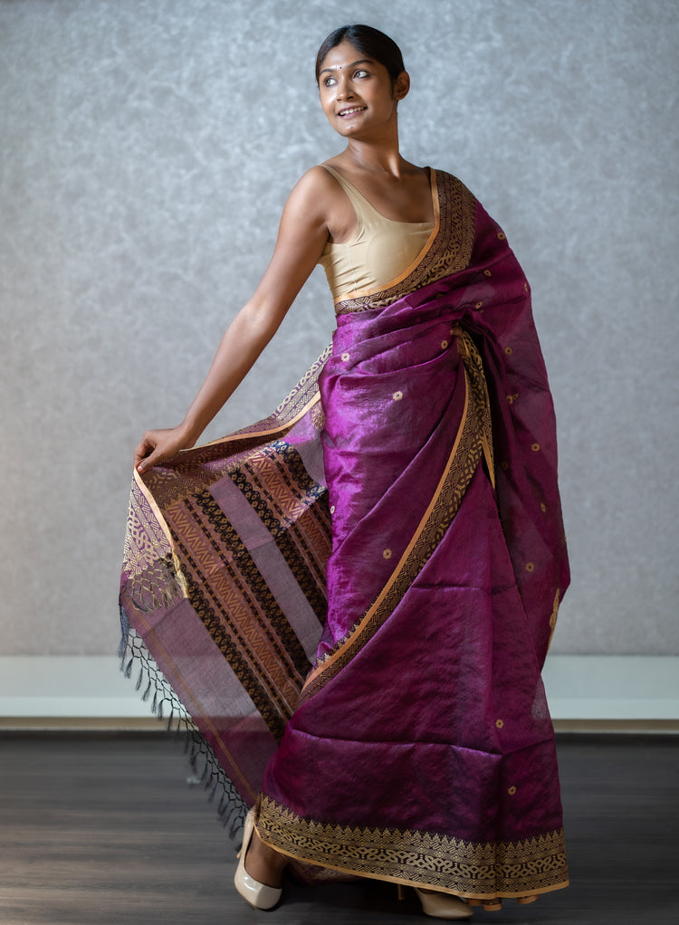 Exclusive Designer Sarees | Luxury Woven in Every Thread