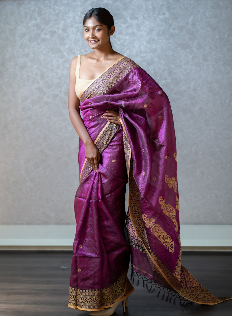 Exclusive Designer Sarees | Luxury Woven in Every Thread