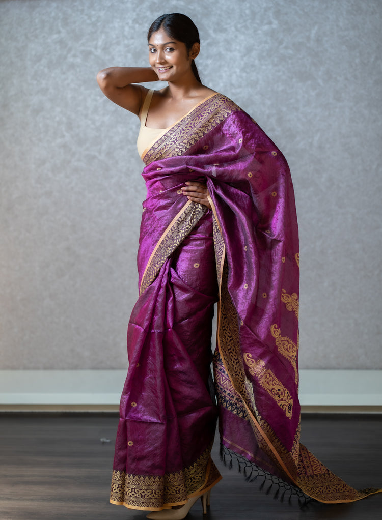 Exclusive Designer Sarees | Luxury Woven in Every Thread